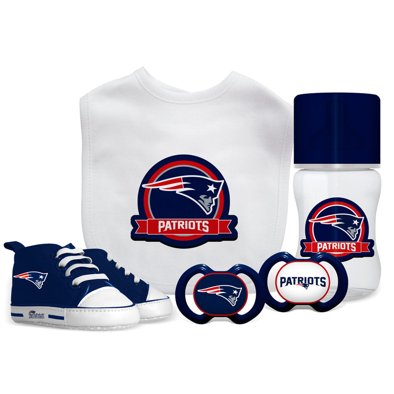 New England Patriots 5 Piece Infant Gift Set