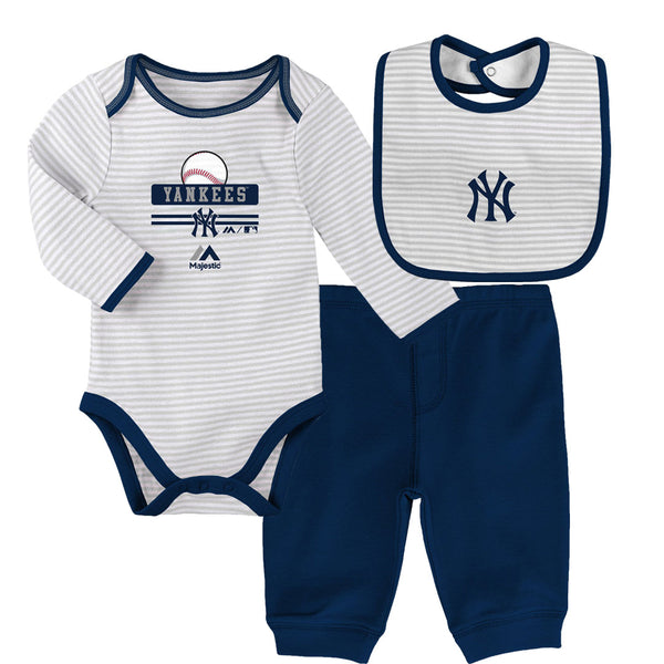 Yankees Baby Girl Pink Skirted Bodysuit, Bib, Booties Set – babyfans